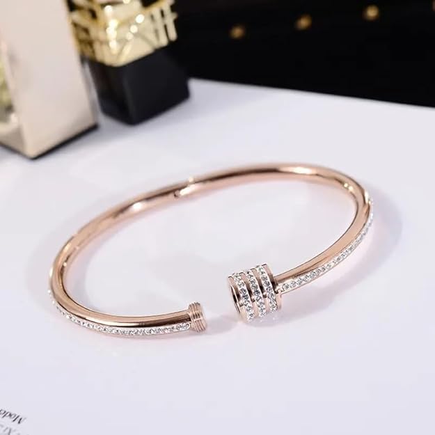 女性用ブレスレット｜スタイリッシュなバングル｜調整可能・変色防止｜ローズゴールドカラーのカダ｜ステンレススチール製カフブレスレット｜アクセサリー＆ギフトセット