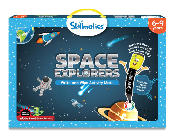 Skillmatics 宇宙探検アクティビティマット - STEMに着想を得た再利用可能なゲーム、消去可能なマーカー2本付き、好奇心旺盛な6、7、8、9歳のお子様向けの実践的な宇宙学習